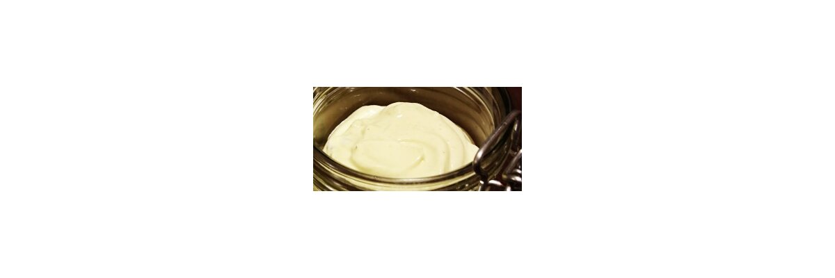 Aioli - einfache vegane Knoblauch Mayonnaise - Rezept für vegane Aioli - einfache Knoblauch Mayonnaise